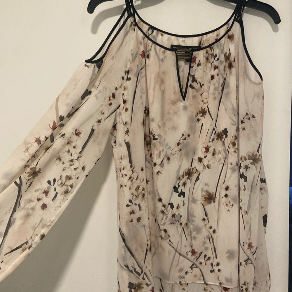 White House Black Market top